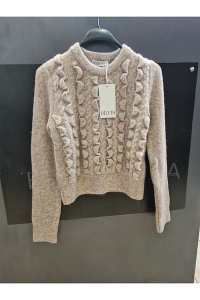 Dilvin 10642 Model Mink M - Pulover de tricotaj cu volane cu decolteu