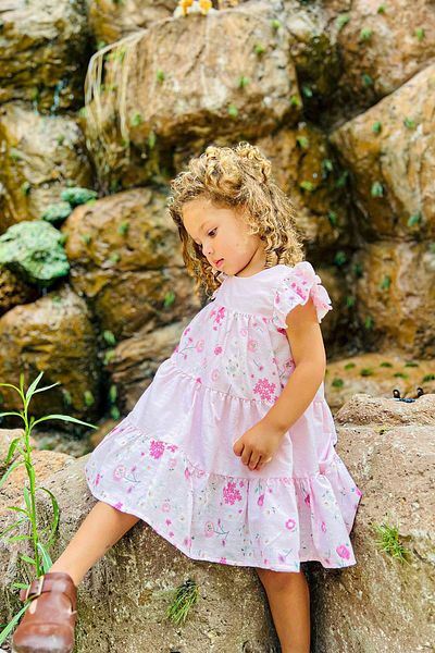 LULU Kids „Acasia” - Rochie de vară pentru fete cu imprimeu floral, fără mâneci