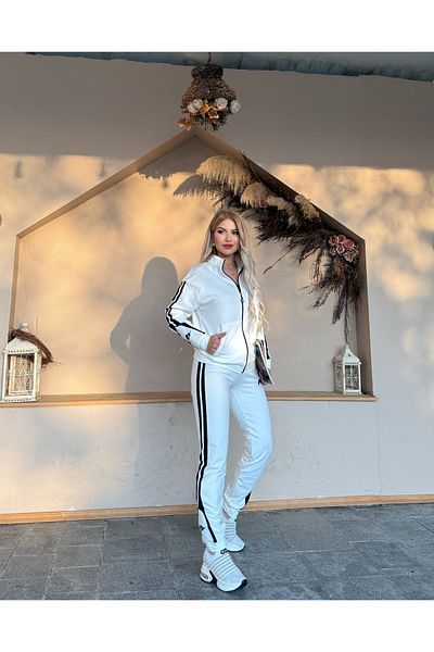 Ryzi Moda Σετ γυναικεία αθλητική φόρμα με φερμουάρ και λεπτομέρεια κεντήματος