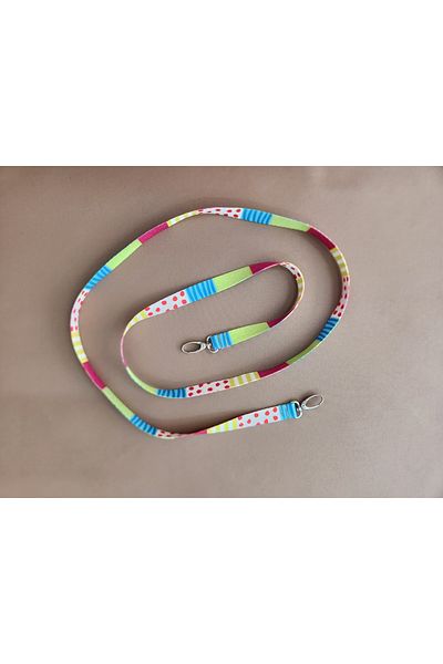 Oli and Lui Color Therapy Hands Free Apparatus