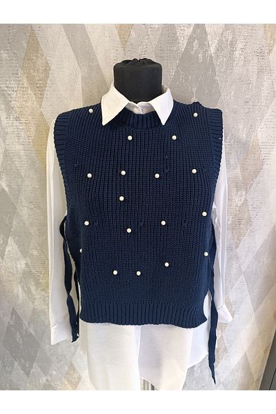 By Nilgün Akay White Pearl Detailed Side Tie Sweater