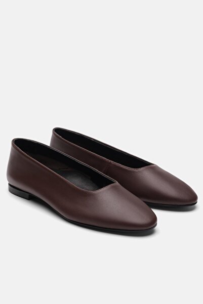 Jorbinol Masha Gerçek Deri Düz Klasik Kadın Babet