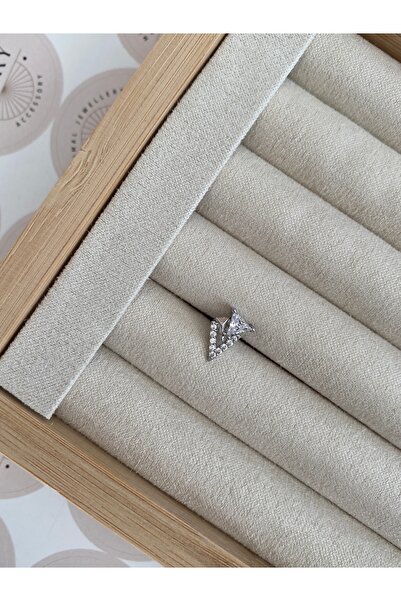 Pinery Jewels Kadın Zirkon Taşlı 8 Bar Düz Kapama Cerrahi Çelik Piercing ( Tragus Helix Kıkırdak )