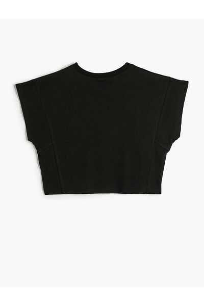 Koton Basic-Kurzarm-T-Shirt aus Baumwolle mit Rundhalsausschnitt
