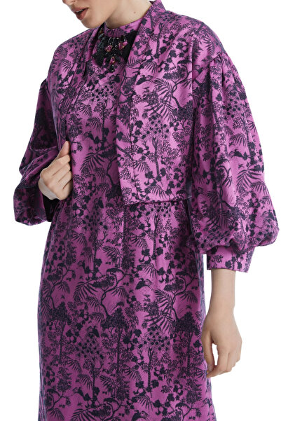 SERPİL Desenli Brokar Kumaş Taş Işlemeli Tüylü Midi Boy Fuşya Ceketli Elbise Takım 38883