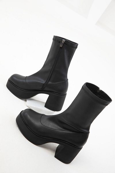 SOHO Schwarze Damenstiefel – Modell 19954 Bootie