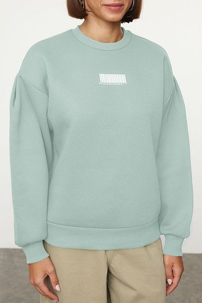 Trendyol Collection Pletená mikina s mintovým tlustým fleecem uvnitř s minimem potištěným balónovým rukávem