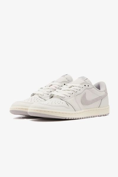 Nike Tenis Courtvision Low cu lapte de cocos-gri