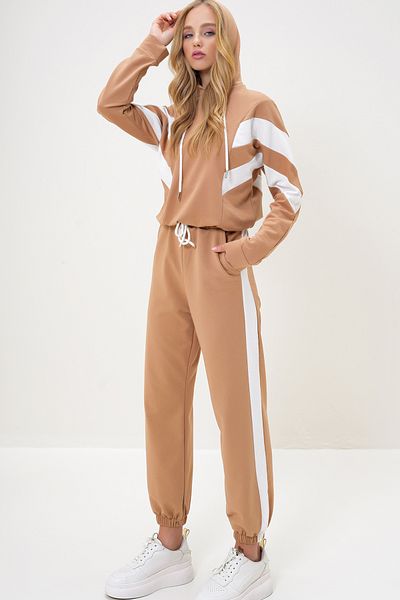 Trend Alaçatı Stili Bluza z kapturem i elastycznymi nogawkami damski komplet dresowy - Alc-X13094