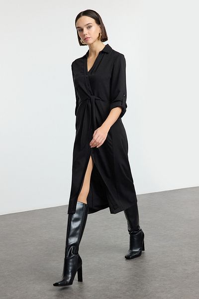Trendyol Collection Μαύρο φόρεμα με μίντι υφαντό πουκάμισο TWOAW25EL00576