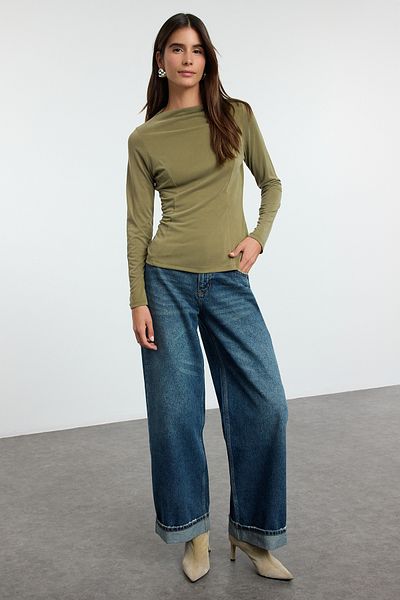 Trendyol Collection Πλεκτή μπλούζα με πράσινη μοντέρνα ραβδωτή λαιμόκοψη - TWOAW25BZ00280