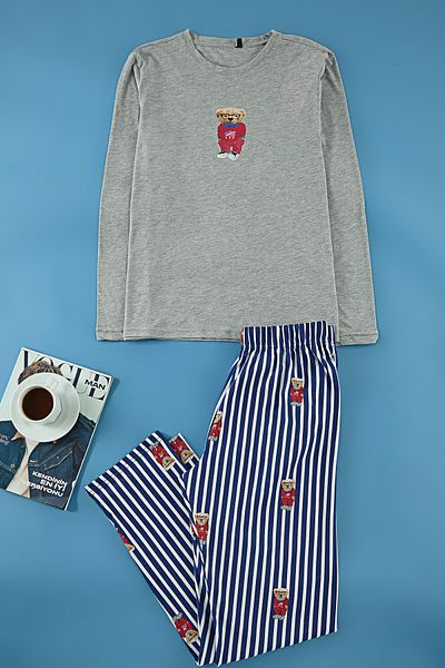 Trendyol Collection Gestrickter Pyjama mit normaler Passform und grauem Teddybär TMNAW25PT00055