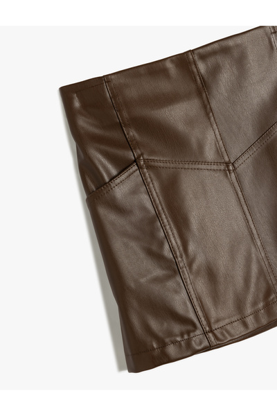 Koton Пола от изкуствена кожа с ниска талия - детайл с джоб