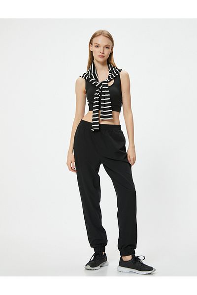Koton Αθλητικό Jogger Sweatpants - Ύφασμα αλεξίπτωτου, λαστιχένια μέση, τσέπη με φερμουάρ