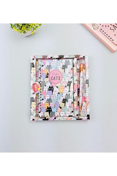 Gift Moda Set de caiet și pix cu blocare cu model drăguț