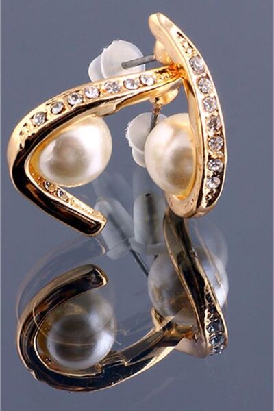 Rouge New Season Poena Pearl Earrings