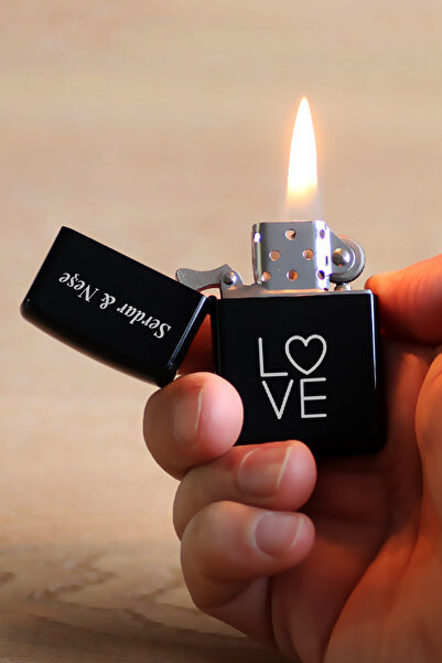 İŞTE BU Kişiye Özel İsimli Benzinli Siyah Çakmak Love Aşk Sevgili Baskılı