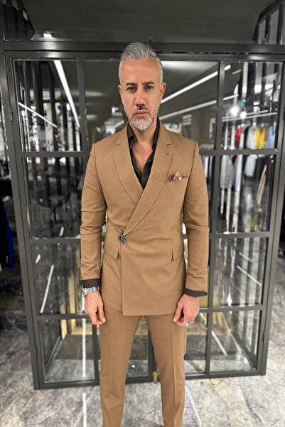 Fc Plus İNGİLİZ YAKA AKSESUARLI PREMİUM TAKIM ELBİSE