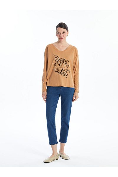 LC Waikiki LCW V-neck Patterned Women's T-shirt