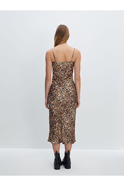 LC Waikiki Γυναικείο φόρεμα LCW Vision Brown με στάμπα με λουράκι με λεοπάρ στάμπα σατέν