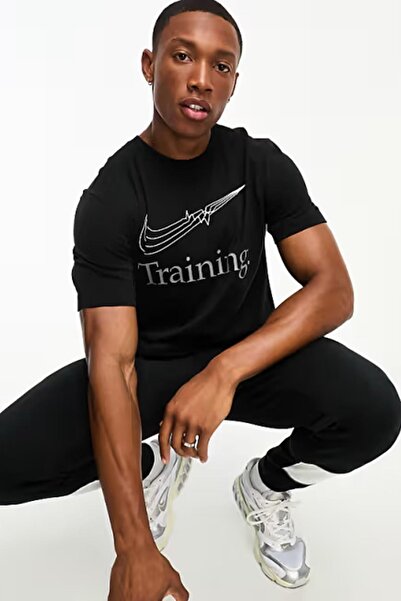 Nike Μπλουζάκι προπόνησης Dri Fit Swoosh Graphic Μαύρο Ανδρικό μπλουζάκι προπόνησης για τρέξιμο μαύρο