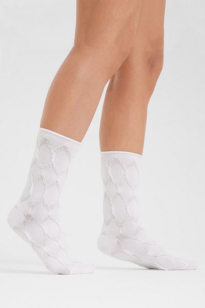 Forwena White Embossed Knitted Patterned Modal Elastic Seamless Women's Sock Socks