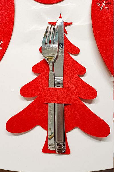Kuzeylina Red 6-Piece Decorative Pine Tree Cutlery Holder - Christmas Decor, 3mm Felt