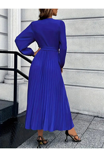 Viyamo Rochie de damă cu mânecă lungă, cu guler dublu, cu centură în talie, plisată, din crep importat