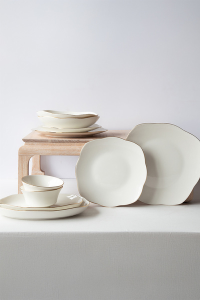 Kütahya Porselen Vilya Altın File 51 Parça 12 Kişilik Bone Porselen Yemek Takımı