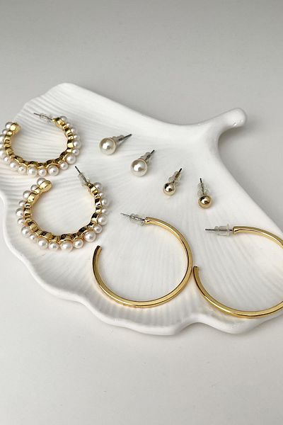 Modex Gold Color Pearl Detailed Multiple Earrings Set