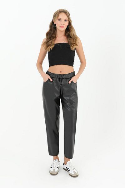 Puane Pantaloni din piele artificială cu talie elastică 18205