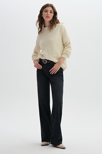 SHERIN Bej Düşük Omuzlu Buklet Triko Kazak