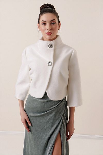 By Saygı Jachetă de blană Bolero din puf thailandez, căptușită în interior cu două nasturi