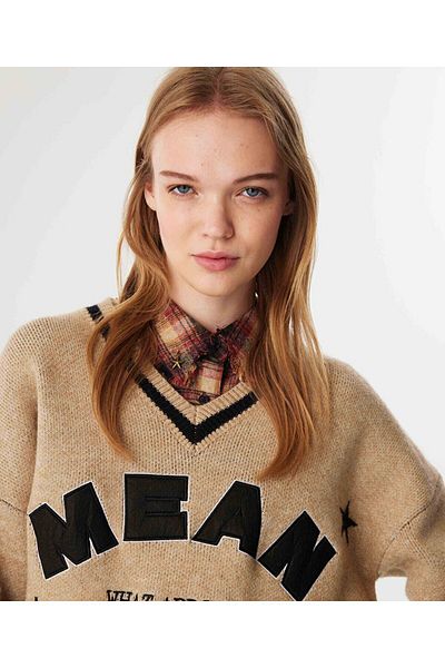 Twist Colorblock Sweater with Applique