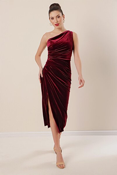 By Saygı Rochie din catifea adunată cu un singur umăr