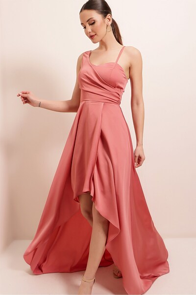 By Saygı Sukienka z satyny krepowej z marszczeniami z przodu i krótkim tyłem