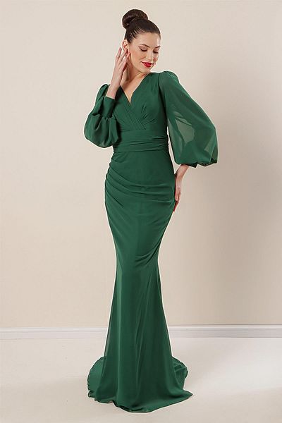 By Saygı Zweireihiges, langes Chiffonkleid mit Kordelzug vorne