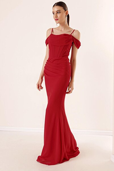 By Saygı Langes Chiffonkleid mit Seilträgern, tiefem Ärmeln, Bügel und drapiertem Futter vorne