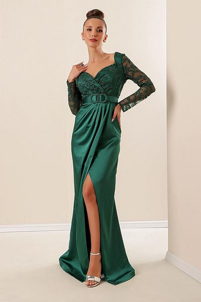 By Saygı Rochie mini din satin cu mâneci din tul, căptușită cu sclipici, cu decolteu dublu