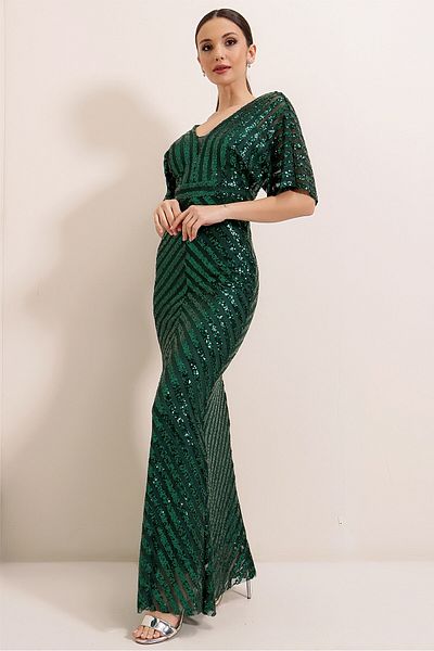 By Saygı Mit Pailletten gefüttertes langes Kleid in Grün