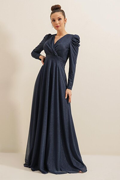 By Saygı Dlouhé podšité dlouhé šaty se zavazovacím výstřihem na ramenou a třpytkami