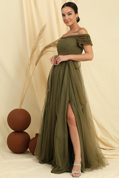 By Saygı Φόρεμα από μακρύ τούλι με γιακά και μανίκια με ζώνη