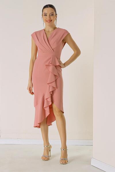 By Saygı Zweireihiges Kleid aus Crêpe mit Volant vorne und Futter