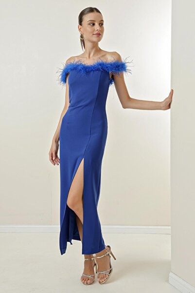 By Saygı Dlouhé šaty lemované límcem Madonna s peřím a rozparkem vpředu