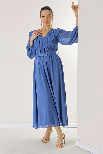 By Saygı Chiffonkleid mit Flatterkragen, Taillengürtel und Futter