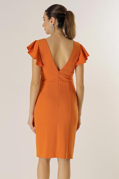 By Saygı Přední zadní strana s rukávy s výstřihem do V, podšité krepové šaty