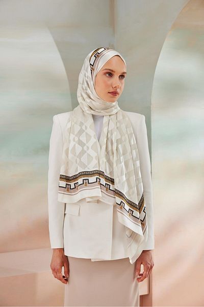 Cardion Luxury Devore Burning Shawl - White-Cinnamon
