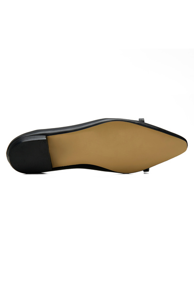 Desa Women's Black Leather Ballerinas
