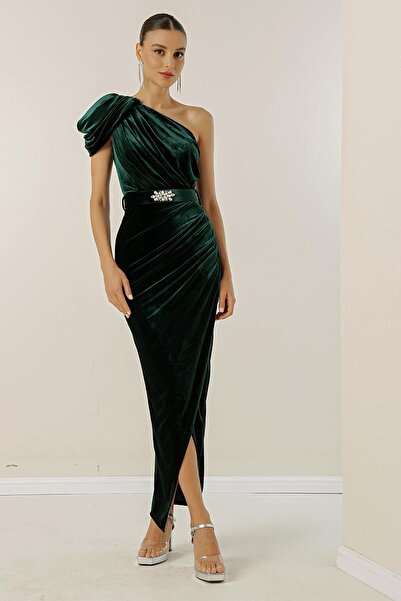 By Saygı Dlouhé sametové šaty na jedno rameno s přehozeným pasem