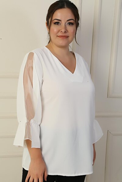 By Saygı Μπλούζα κρεπ με Οργάντζα με λαιμόκοψη - BB Model